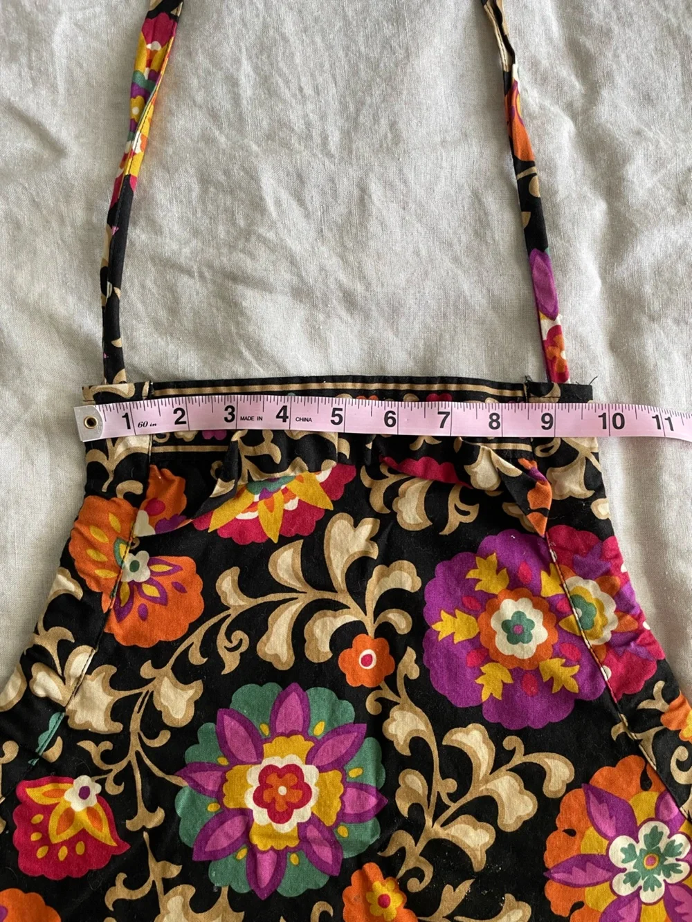 Vera Bradley Boho Floral Black Cotton Kitchen Bib Apron with Pockets Whimsical